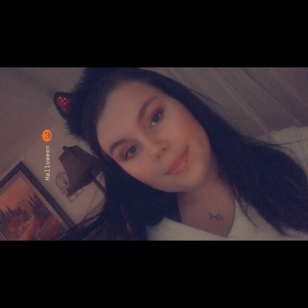 Meet your Posher, Zoe